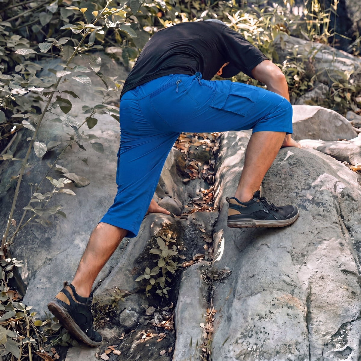 Men's 3/4 Hiking Capri Pants - Quick Dry Below Knee Shorts with 5 Pockets