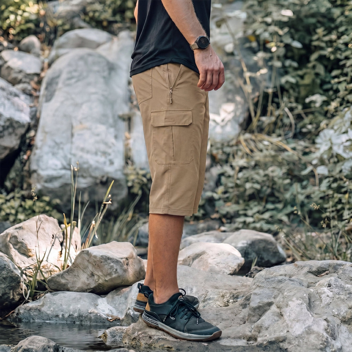 Men's 3/4 Hiking Capri Pants - Quick Dry Below Knee Shorts with 5 Pockets