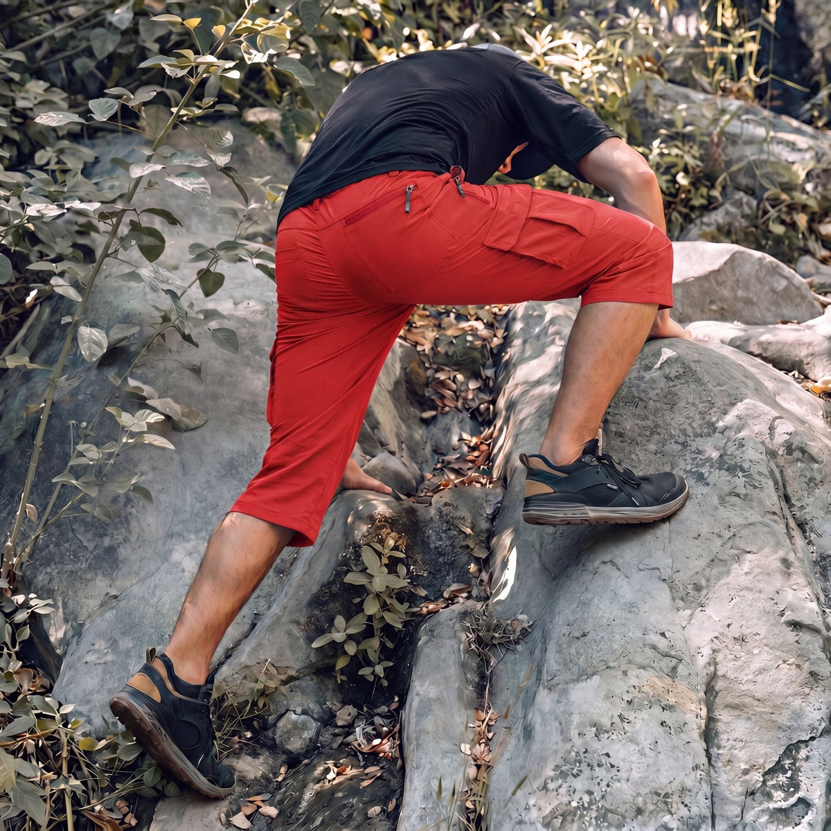 Men's 3/4 Hiking Capri Pants - Quick Dry Below Knee Shorts with 5 Pockets