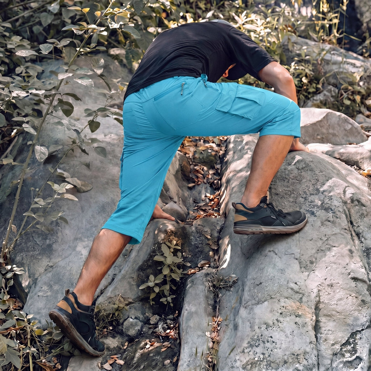 Men's 3/4 Hiking Capri Pants - Quick Dry Below Knee Shorts with 5 Pockets